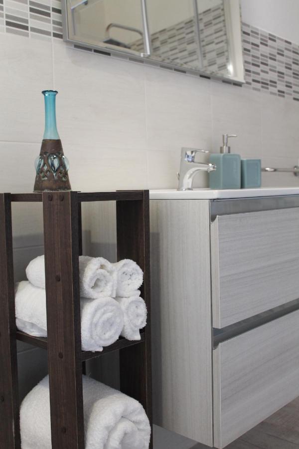 B&B U Punenti La Maddalena  Ngoại thất bức ảnh